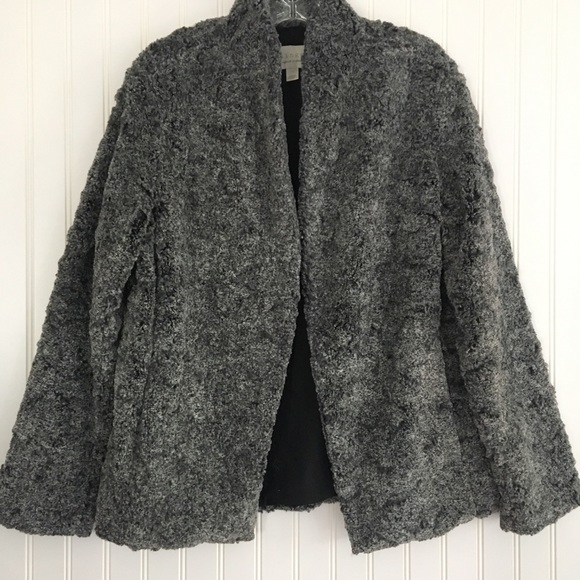hinge grey faux fur coat SIZE SMALL - Picture 3 of 13